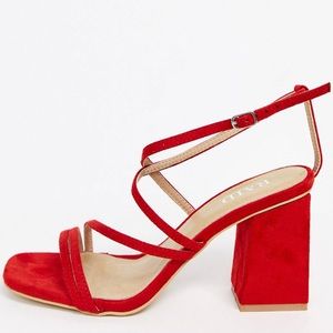 Raid Wide feet Block heeled sandals